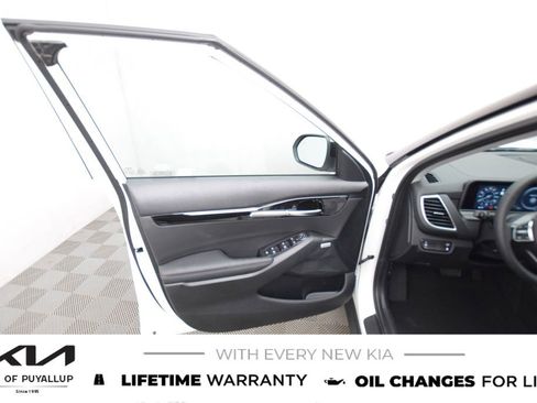 New 2026 Kia Seltos SX image 9