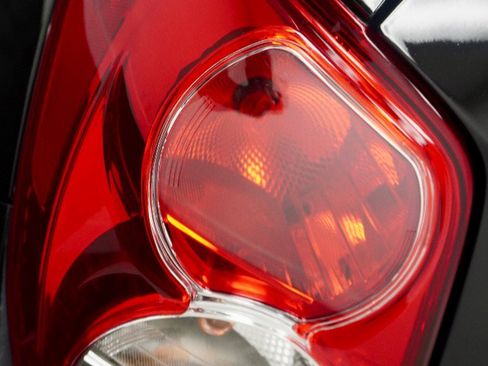 Used 2012 Chevrolet Sonic LS image 28