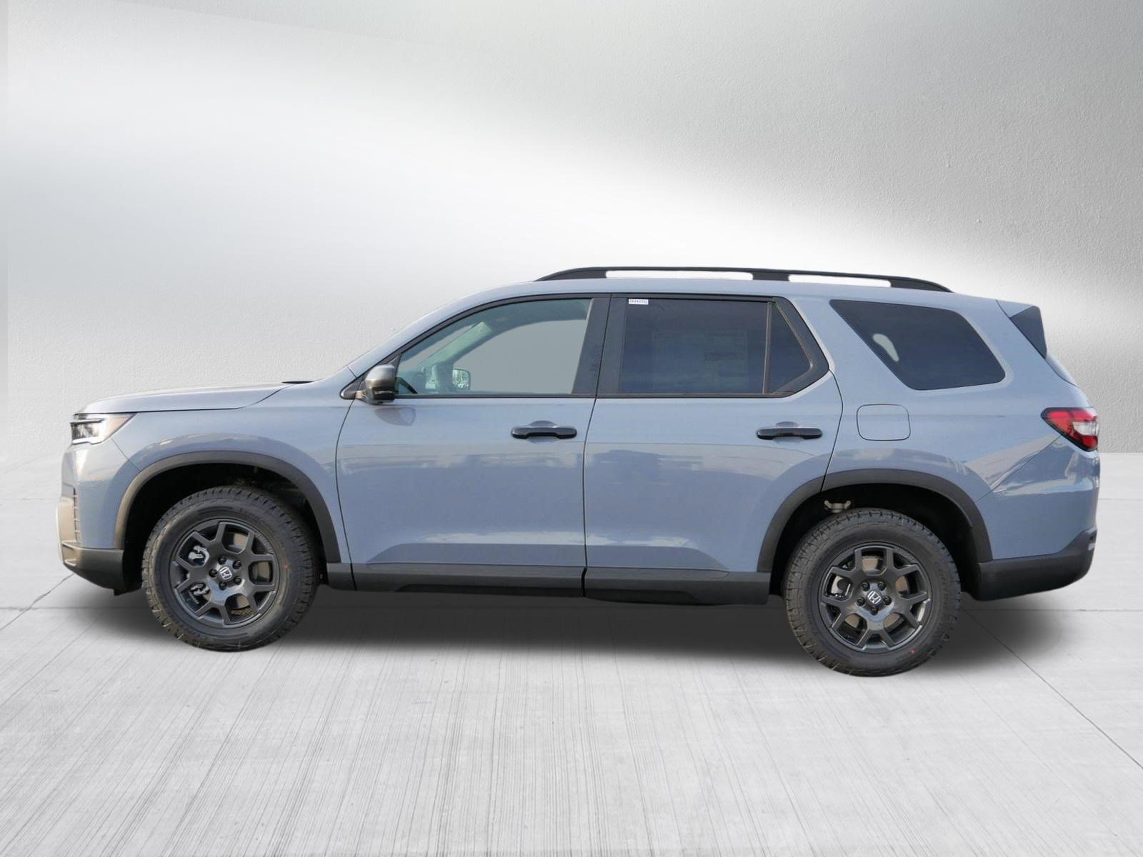 New 2026 Honda Pilot TrailSport image 4