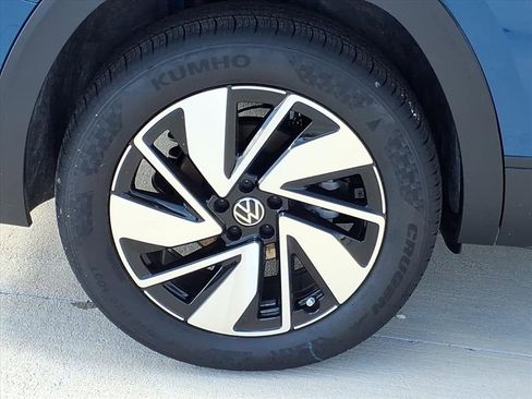 New 2026 Volkswagen Atlas SE FWD image 5