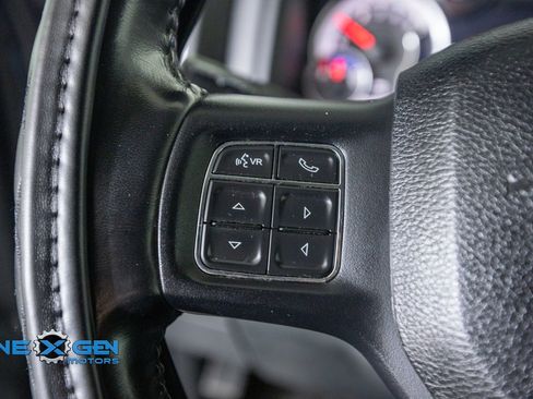 Used 2018 RAM 1500 Big Horn AWD/4WD image 14