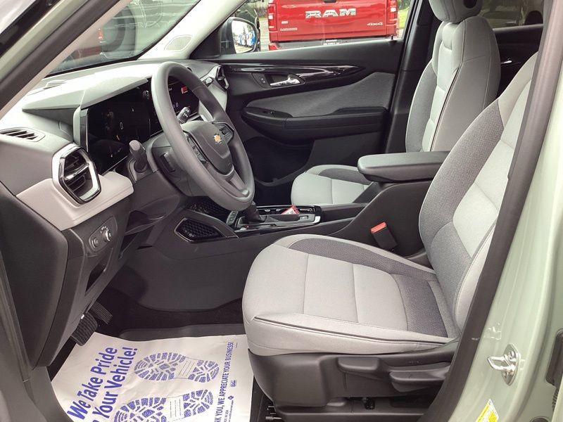 New 2026 Chevrolet TrailBlazer LS w/ LS Convenience Package AWD/4WD image 22