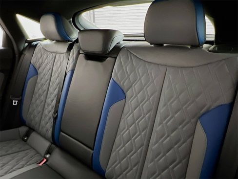 New 2025 Audi S5 Prestige image 22