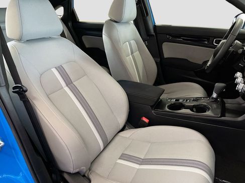 Used 2025 Honda Civic Sport image 27