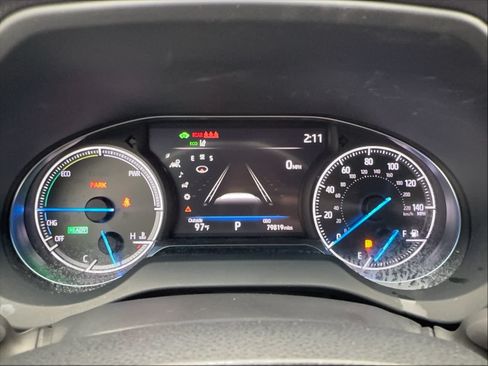 Used 2024 Toyota Venza XLE AWD/4WD image 37