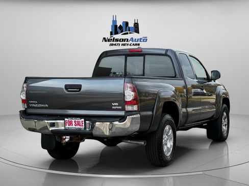Used 2010 Toyota Tacoma AWD/4WD image 4