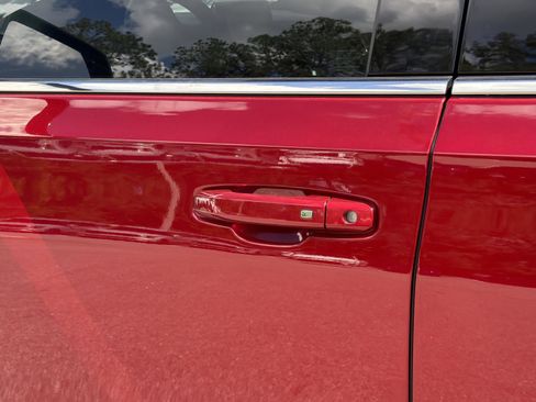Used 2022 Chevrolet Tahoe LT RWD image 30