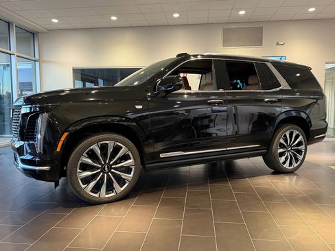 New 2026 Cadillac Escalade Luxury w/ Touring Package image 19