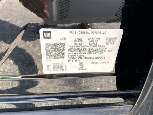 Used 2023 Chevrolet Traverse Premier w/ LPO, Floor Liner Package AWD/4WD image 33