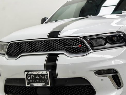 Used 2021 Dodge Durango Citadel w/ Premium Entertainment Group image 2