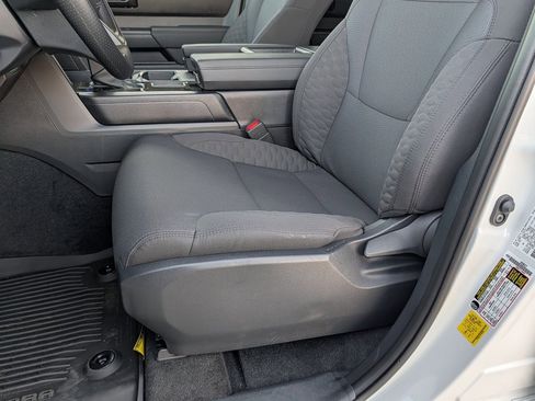 New 2026 Toyota Tundra SR image 10