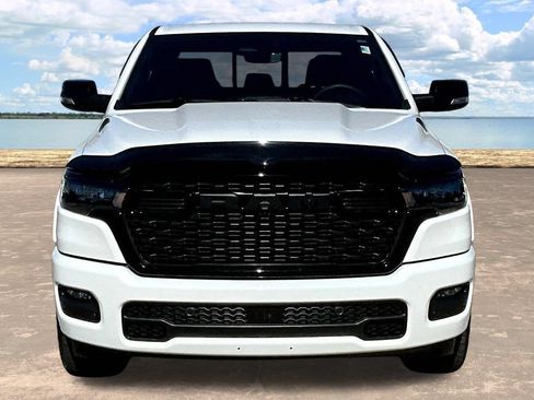Used 2025 RAM 1500 Big Horn AWD/4WD image 2