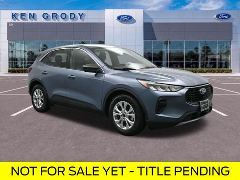 Certified 2023 Ford Escape Active FWD image 1