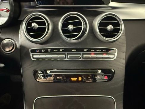 Used 2018 Mercedes-Benz GLC 300 image 26