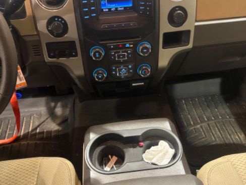 Used 2013 Ford F150 XLT w/ Mid Equipment Group image 14