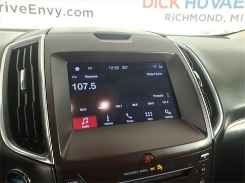 Used 2019 Ford Edge Titanium w/ Cold Weather Package image 20