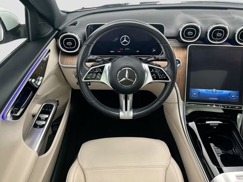 Used 2023 Mercedes-Benz C 300 Sedan image 10