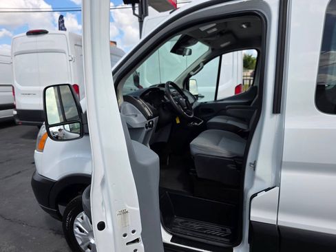 Used 2019 Ford Transit 350 XLT RWD image 15