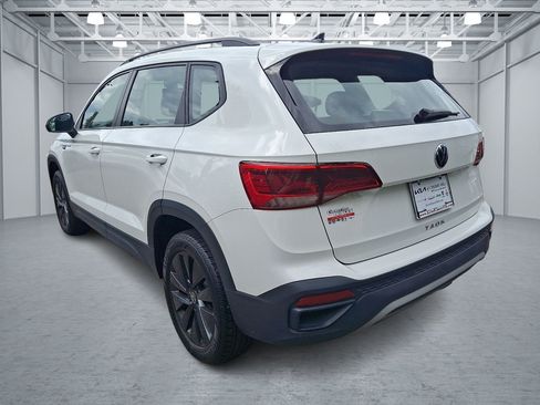 Used 2024 Volkswagen Taos S FWD image 7