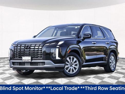 Used 2023 Hyundai Palisade SE w/ Cargo Package image 2
