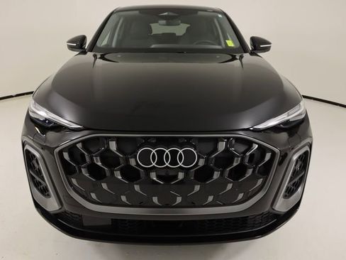 Certified 2025 Audi Q5 Premium Plus AWD/4WD image 8