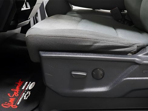 Used 2023 Ford F250 XLT image 19