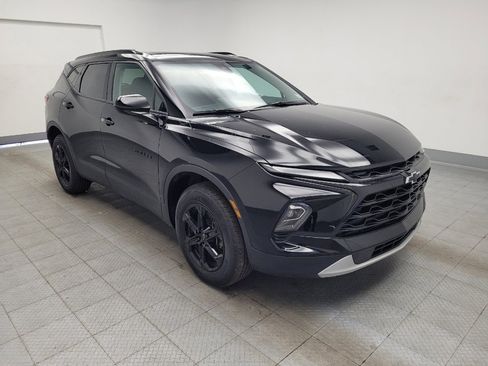 Used 2024 Chevrolet Blazer LT w/ Convenience Package FWD image 13