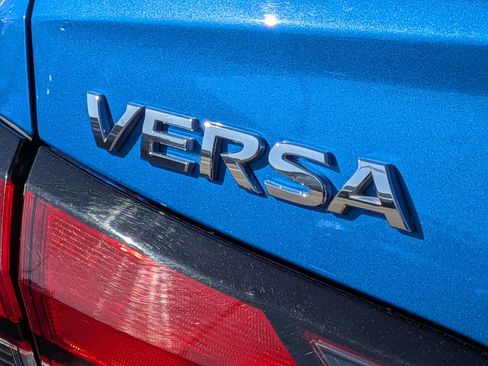 Used 2024 Nissan Versa SV image 31