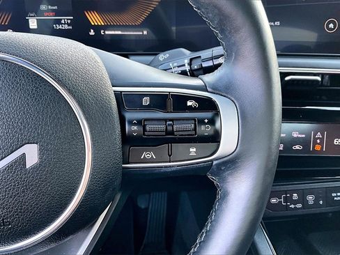 Used 2025 Kia K5 GT-Line w/ GT-Line Premium Package image 19