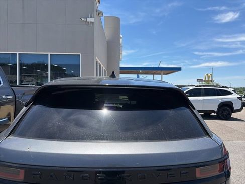 Used 2018 Land Rover Range Rover Velar R-Dynamic HSE AWD/4WD image 4