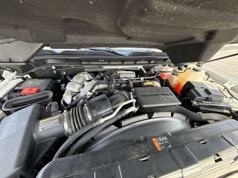 Used 2022 GMC Sierra 3500 AT4 w/ AT4 Preferred Package AWD/4WD image 31