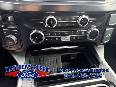 New 2026 Ford F250 Lariat w/ Black Appearance Package AWD/4WD image 23