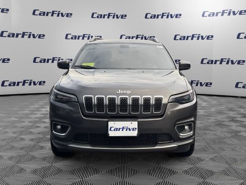 Used 2019 Jeep Cherokee Limited image 9