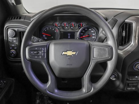 Used 2023 Chevrolet Silverado 1500 Custom AWD/4WD image 23