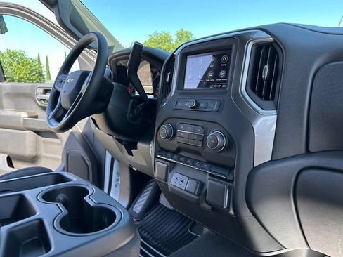 New 2026 Chevrolet Silverado 1500 Custom RWD image 29