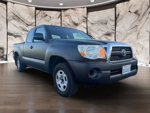 Used 2011 Toyota Tacoma 2WD Access Cab w/ SR5 Pkg #2 image 3