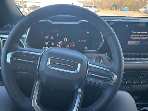 New 2026 GMC Canyon Denali image 10