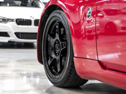 Used 2006 Nissan 350Z Enthusiast image 40