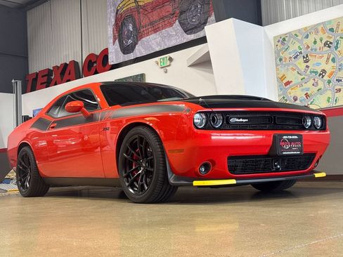 Used 2018 Dodge Challenger T/A RWD image 38