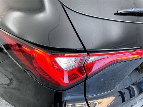 Used 2023 Acura MDX SH-AWD w/ Advance Package image 40