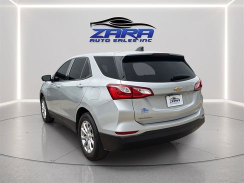 Used 2019 Chevrolet Equinox LS w/ LS Convenience Package AWD/4WD image 5