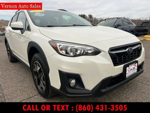 Used 2019 Subaru Crosstrek 2.0i Premium image 3