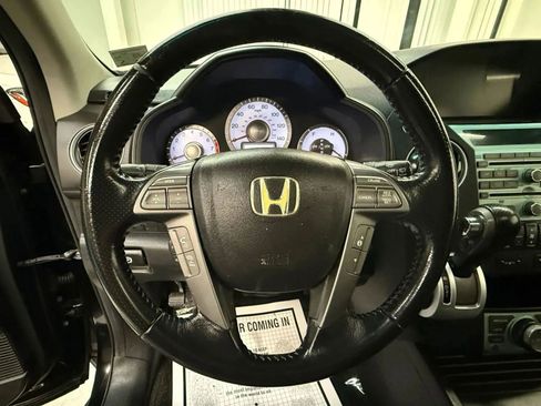Used 2010 Honda Pilot Touring image 29