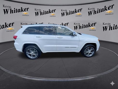 Used 2020 Jeep Grand Cherokee Overland AWD/4WD image 10