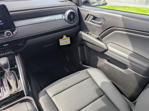 New 2026 Chevrolet Colorado LT w/ LT Convenience Package image 18