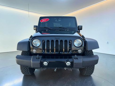 Used 2017 Jeep Wrangler Unlimited Sport AWD/4WD image 8