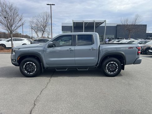 Certified 2025 Nissan Frontier PRO-4X w/ Pro Premium Package image 8
