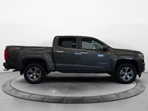 Used 2018 Chevrolet Colorado Z71 image 2