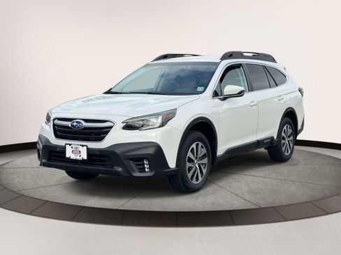 Certified 2021 Subaru Outback Premium image 2