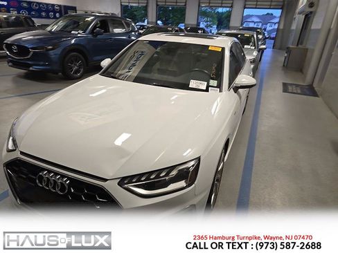 Used 2022 Audi A4 2.0T Premium Plus w/ Premium Plus Package AWD/4WD image 2
